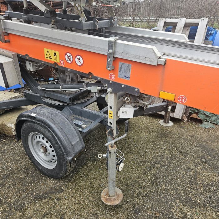 Продава се подемник на немската фирма Paus, модел EASY 18 WH-M – перфе