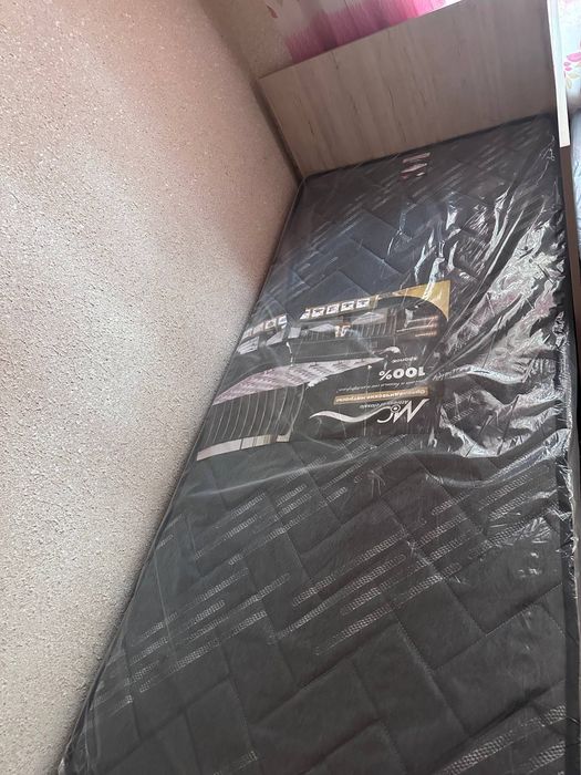 Новые кровати с матрасом