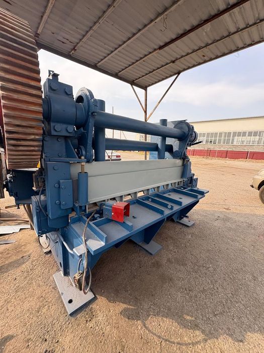 Продается гильотина 12мм/2000мм