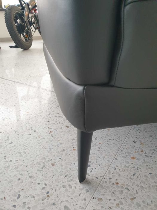 Дизайнерски немски кожен диван за офис/двойка/черна естесвена кожа