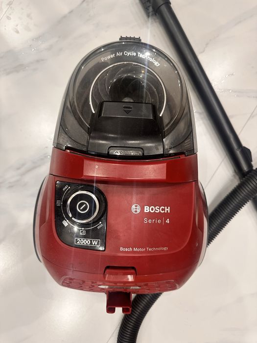 Продам пылесос bosch на запчасти