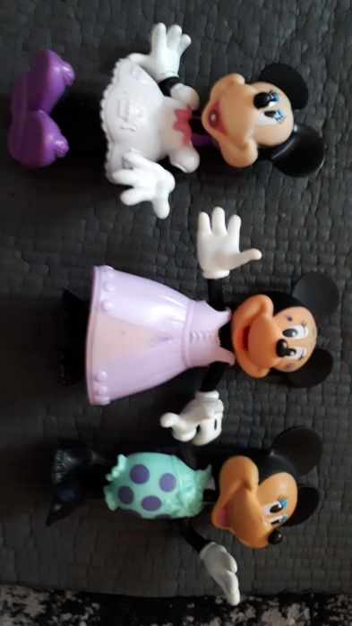 Minie Mouse. Păpuși briosa și altele