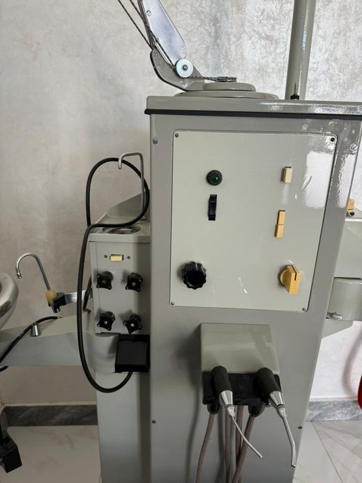 Кресло с оборудованием