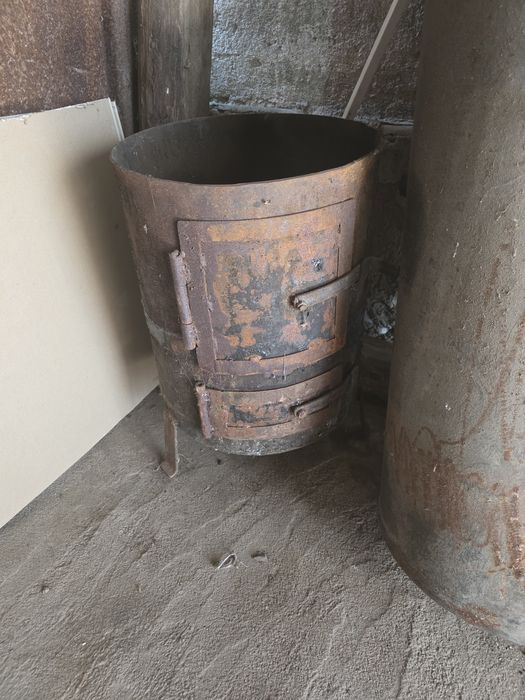 Boiler pe lemne  în stare nouă