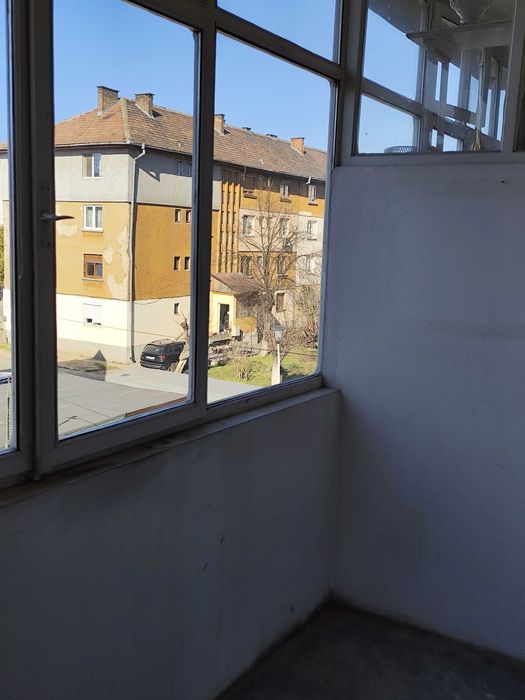 Vând apartament la Mediaș