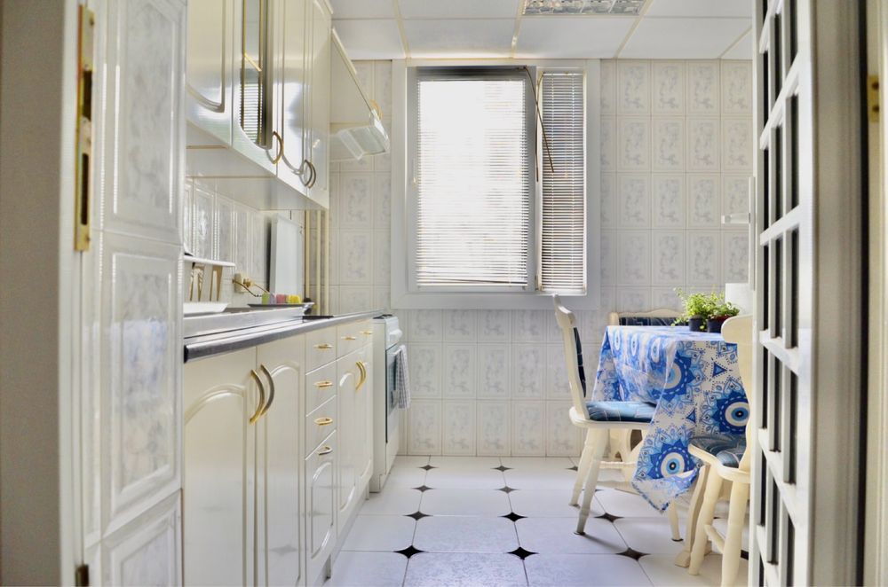 Caut două colege de casă – Sector 6, București | 250€ cu utilități incluse
