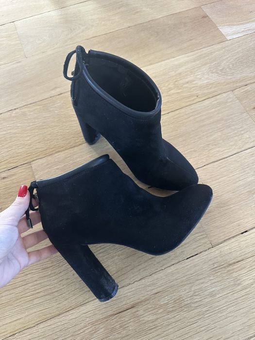 Велурени дамски боти