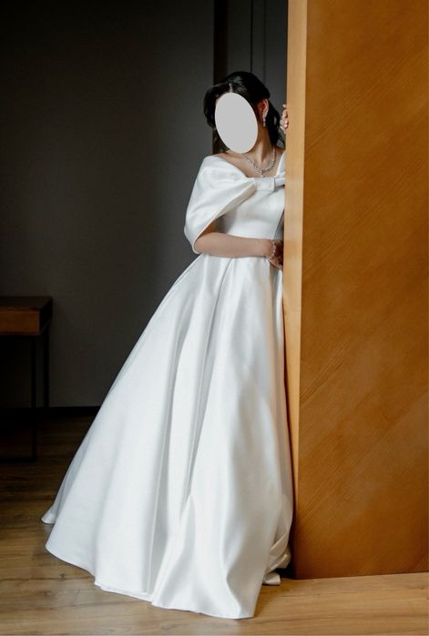 Стильное свадебное платье