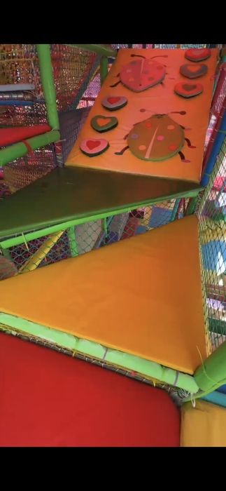 ЛАБИРИНТ   игрой аттракцион