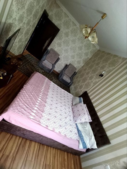 Тинчлик метро Версал Туйхона 2/5/5 60м²Арендага берилади