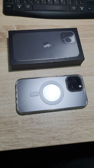 Vând Iphone 13 ProMax 128GB Graphite