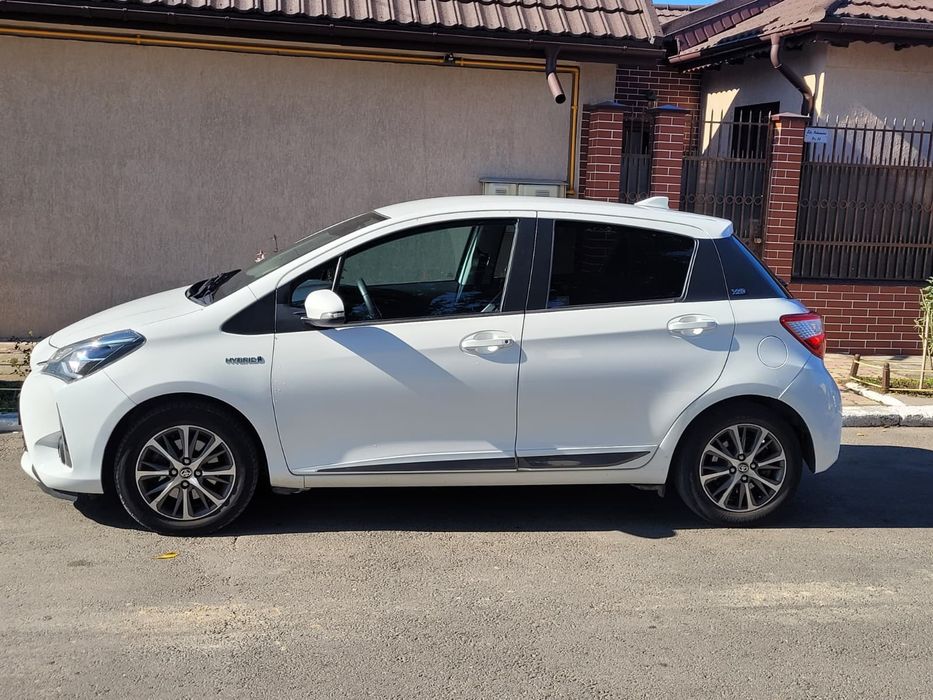 TOYOTA Yaris 2019 — imagine 3