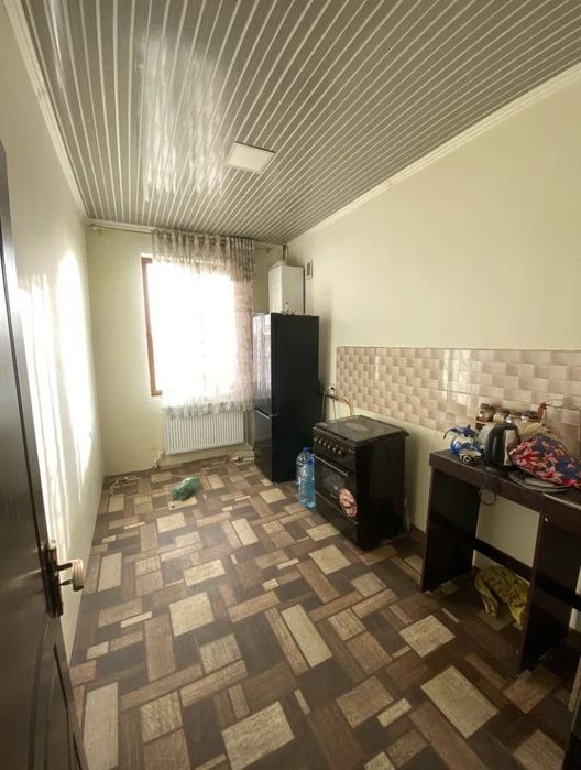 Квартира сотилади