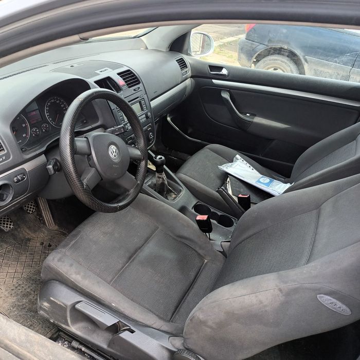 Dezmembrari  VW GOLF 5  2003  > 2009 2.0 TDI 16V Motorina