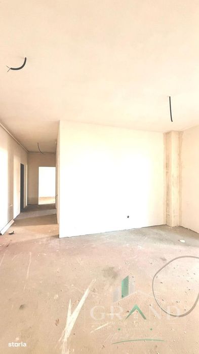Oportunitate ! Apartament 4 Camere | Semifinisat | Logie 10 MP | Flore — fotografia 1