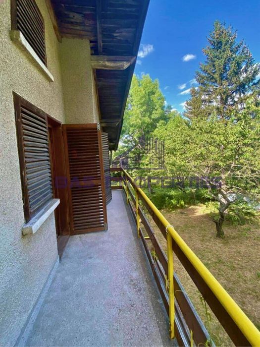 Продава се Къща в София, в.з. Горна баня - 150 кв.м за 1333 €/кв.м - Снимка #1