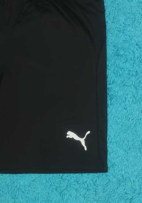Pantaloni scurti Puma