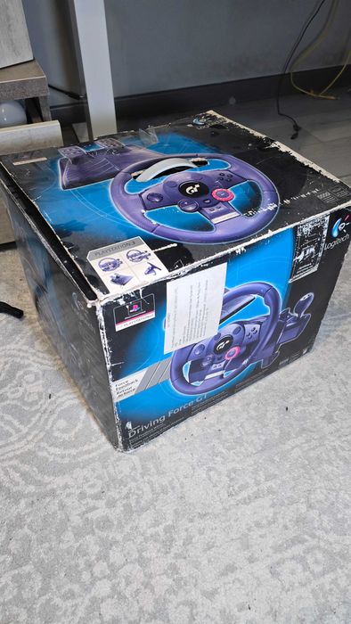 Logitech Driving Force GT — игровой руль 900°