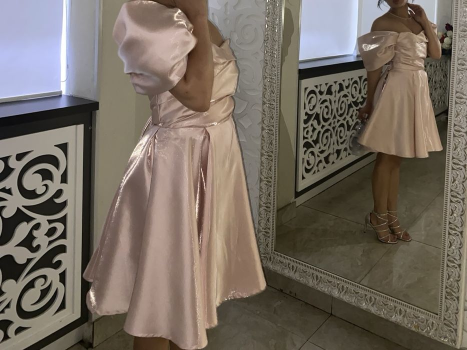 Розовое вечернее платье, размер S-M