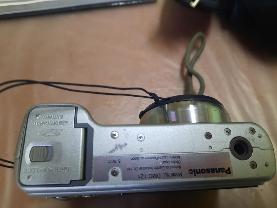 Фотоаппарат продаю в комплекте