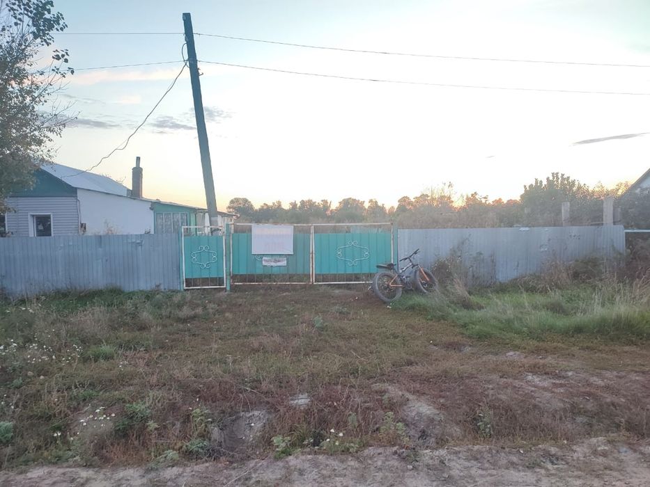 Продам дом в поселке