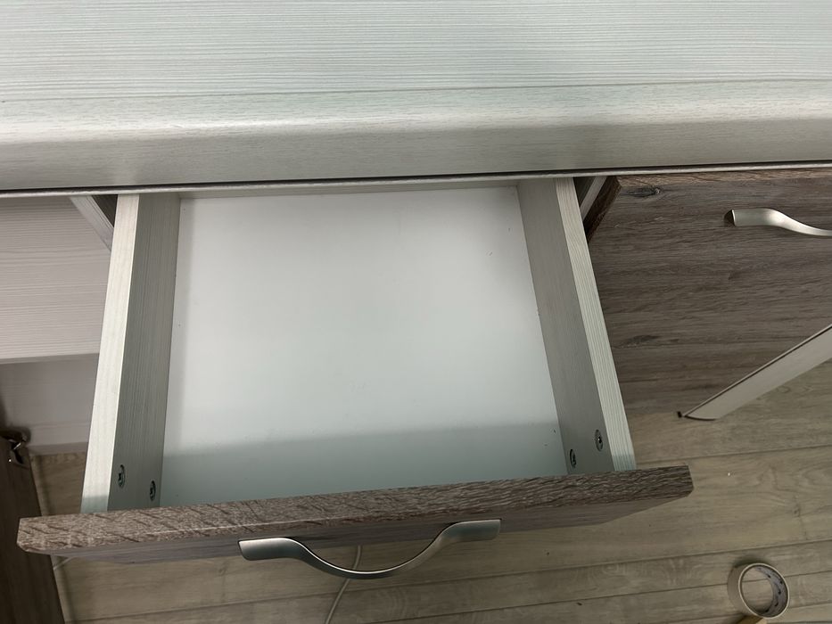 Комод (тумба).