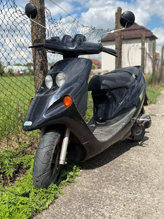 Vând malaguti f10