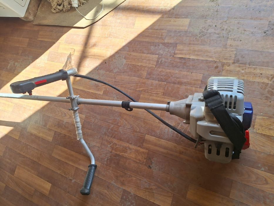 Продам триммер Ставр