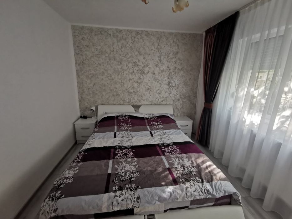 Apartament de închiriat