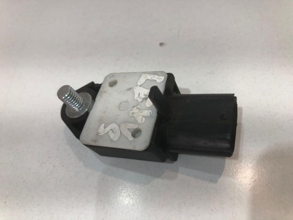 Senzor impact Lexus IS 2 89831-02020