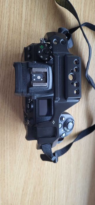Nikon Z7 ii body + smallrig + card xqd 64gb card reader .