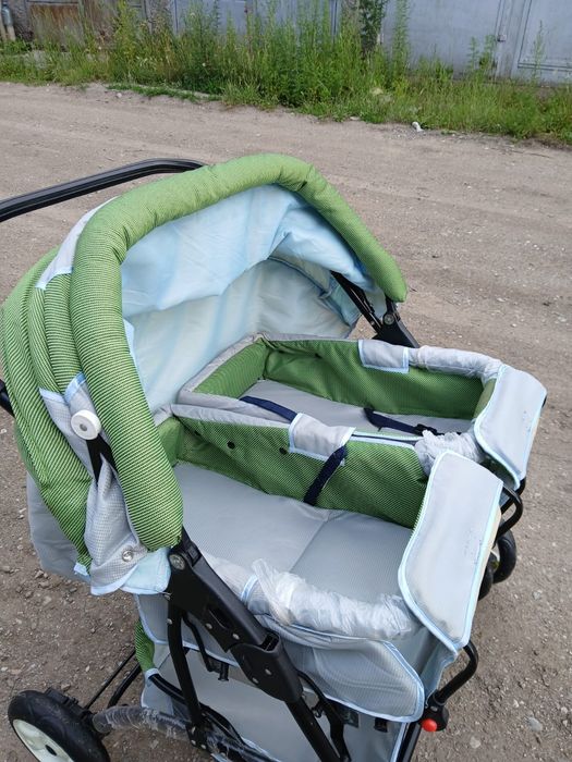 Продам коляску новый
