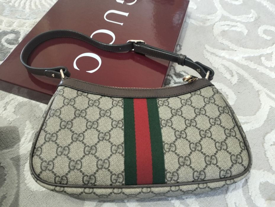 Продам сумочку GUCCI