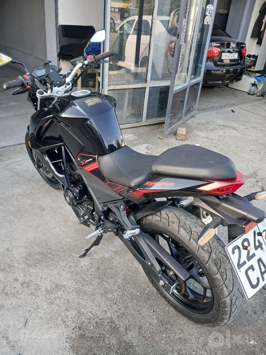 Qj moto stret 500cc