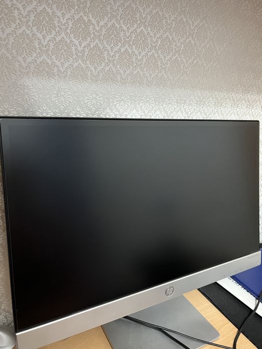 Монитор HP 1920:1080