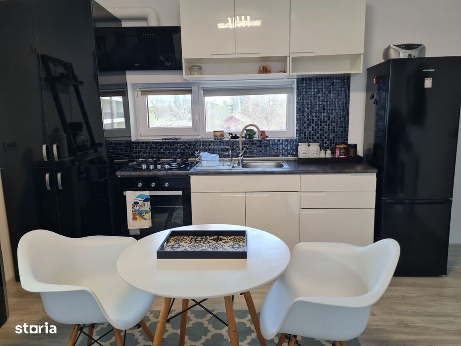 Închiriere apartament 2 camere, 57 mp, balcon, loc parcare, Mamaia Sat