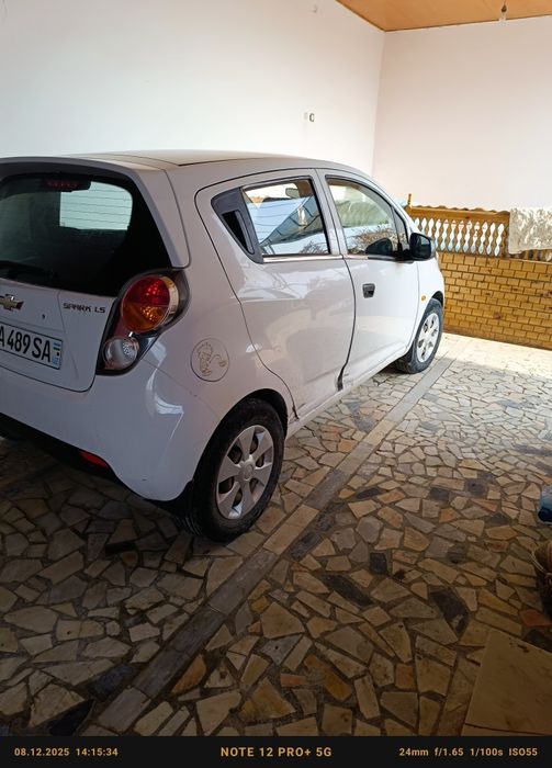 Спарк сотилади сирочни...