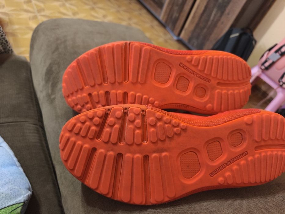 Маратонки Under armour