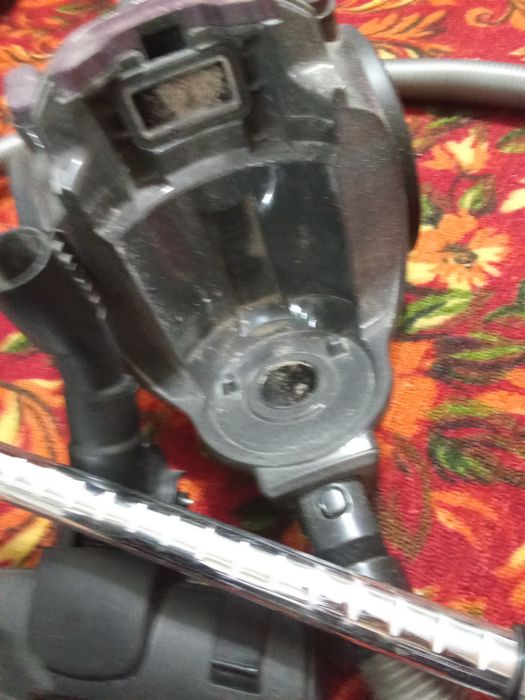 Пылесос б/у  BOSCH