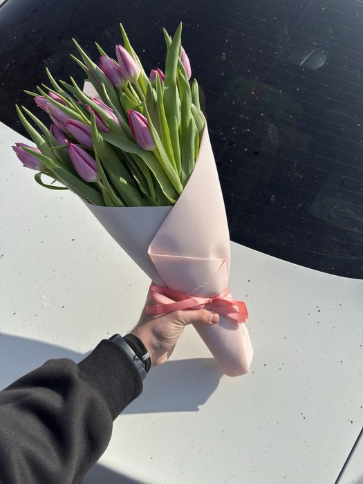 Тюльпаны букеты-розница