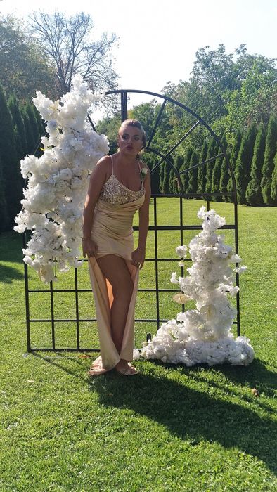 Rochie de nunta si extensii de par CADOU
