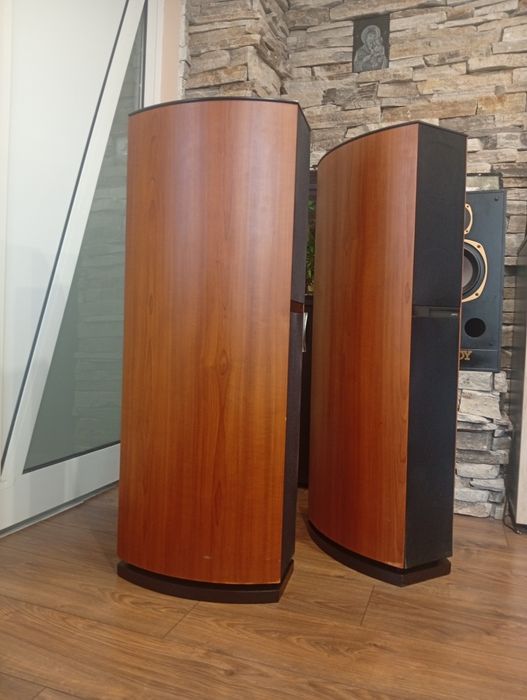 Тонколони JAMO D-590