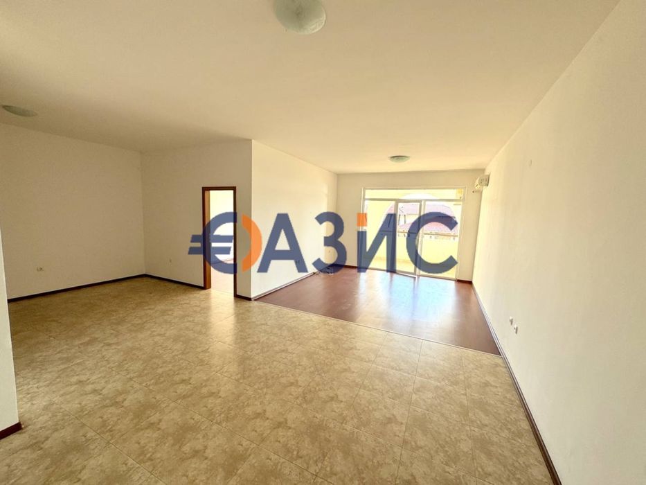 Продава се Двустаен апартамент в Свети Влас - 110 кв.м за 519 €/кв.м - Снимка #4