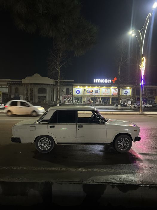 Vaz 21 07 Holati yaxshi hamma detali radnoy Narxi 17 mln