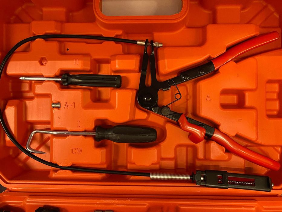 Trusa clesti pentru coliere