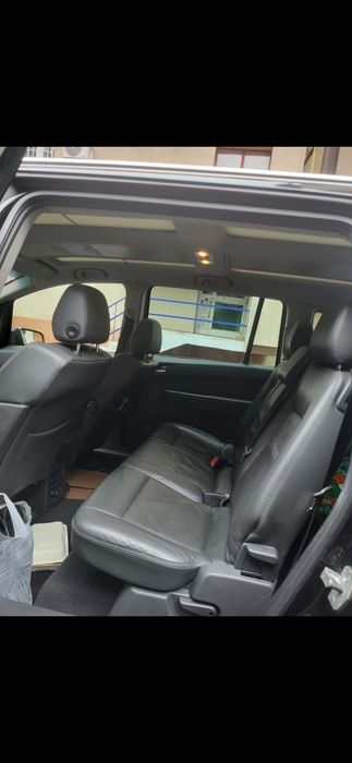 Vand sau schimb opel zafira Pachet Opc