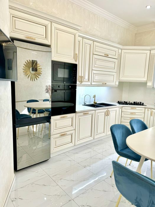 Сдаётся своя премиум квартира!