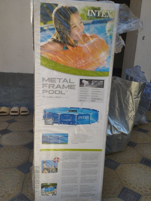 Basseyn intex 3,7m