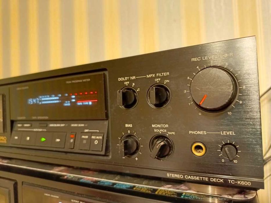 Магнитофон приставка SONY TC-K600