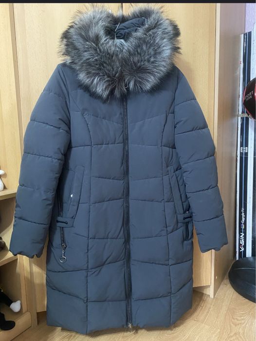 Продам пуховик зимний